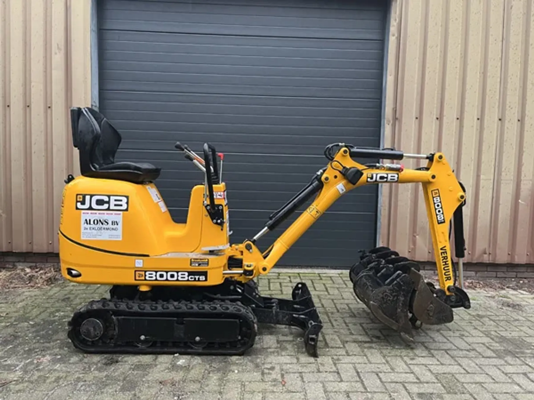JCB minikraan 0,9ton Cover